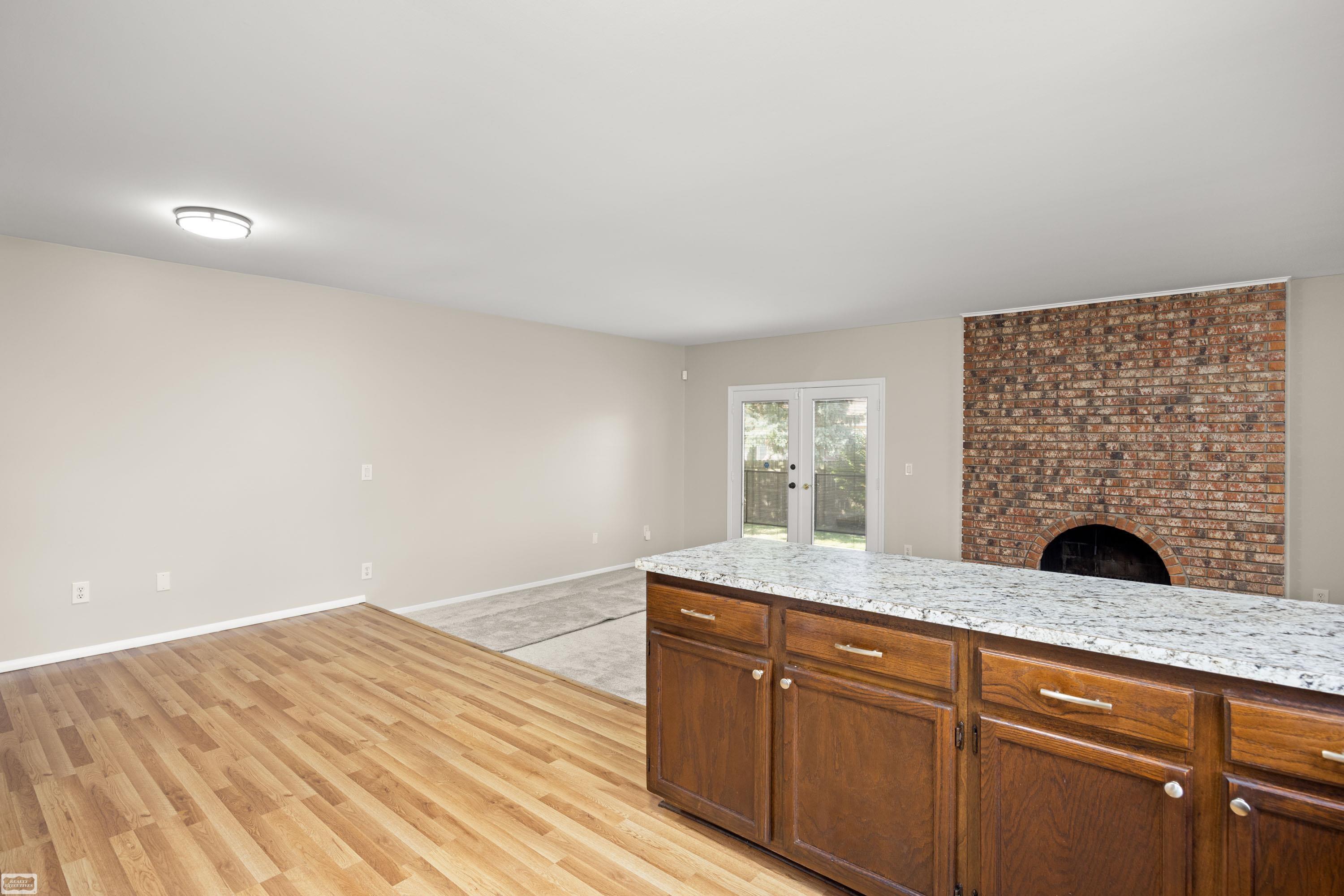 14235 Martin Road Warren, MI 48088 - Photo 7 of 25 50159742-4c5355b8-40e4-4a33-b816-84fdba15fbf4.JPG