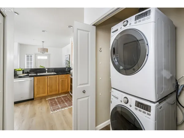 $235,000 | 1100 Southwest 170th Avenue, Unit 100, Beaverton, OR 97003