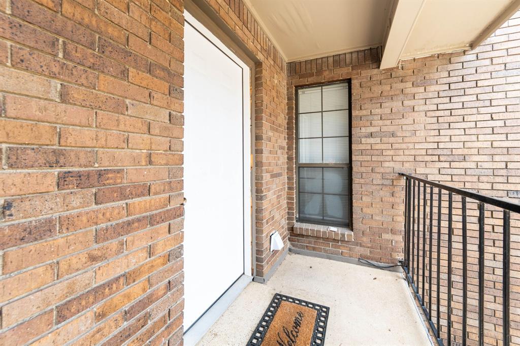 4552 Chaha Road, Unit 202 Garland, TX 75043 - Photo 6 of 25