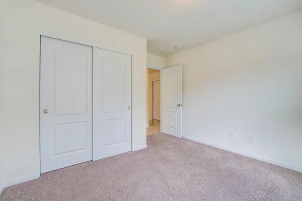 $1,995 | 183 Brittondale Road, Summerville, SC 29485