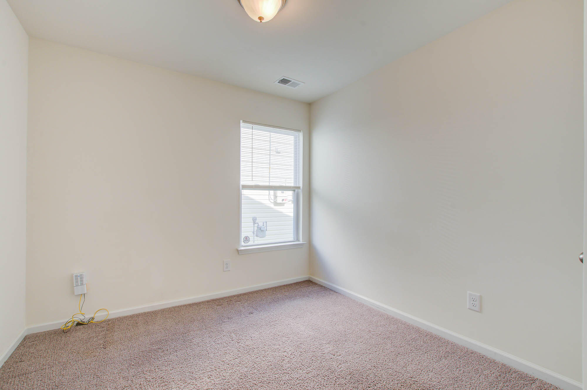 183 Brittondale Road Summerville, SC 29485 - Photo 13 of 20 183 (15)