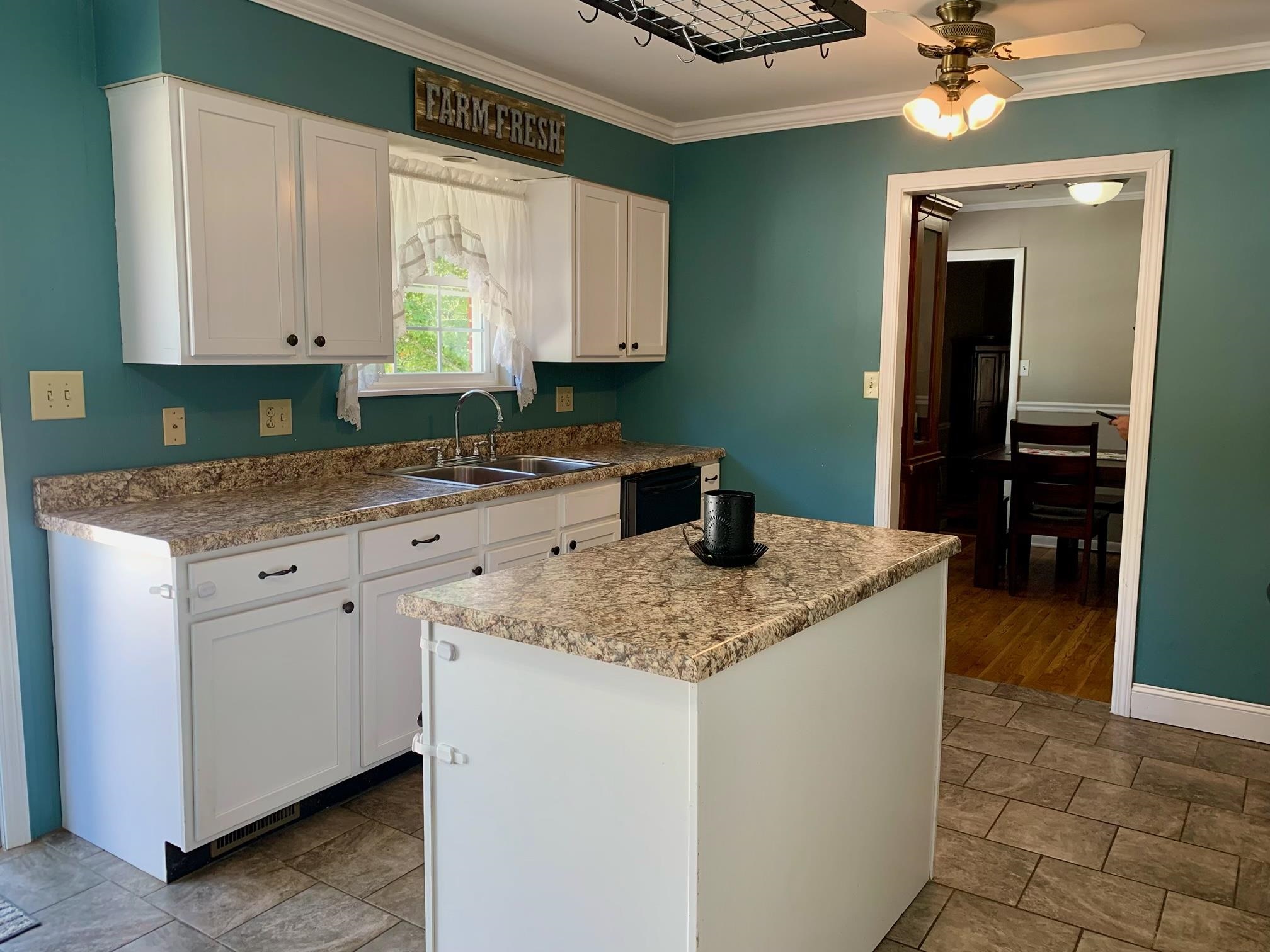 210 Johnson Street Grayson, KY 41143 - Photo 8 of 20