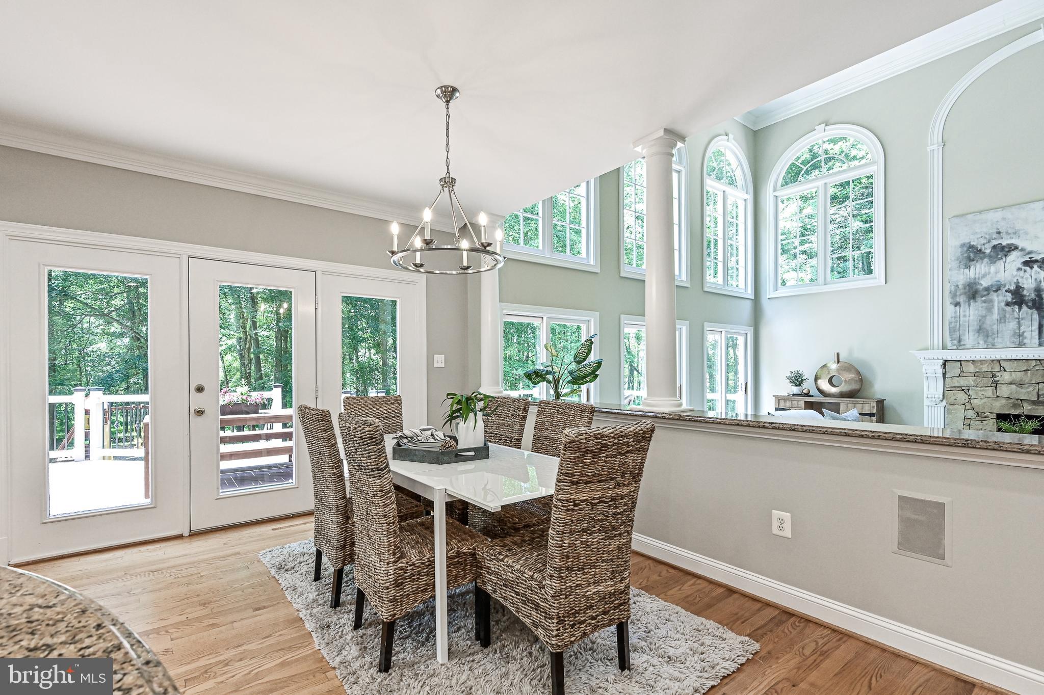 10313 Forest Maple Road Vienna, VA 22182 - Photo 20 of 59 Breakfast Area