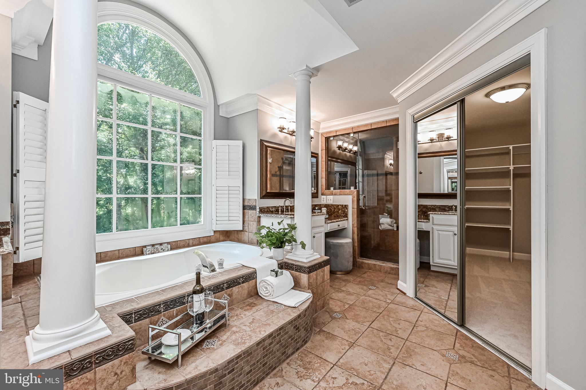 10313 Forest Maple Road Vienna, VA 22182 - Photo 28 of 59 Primary Bath