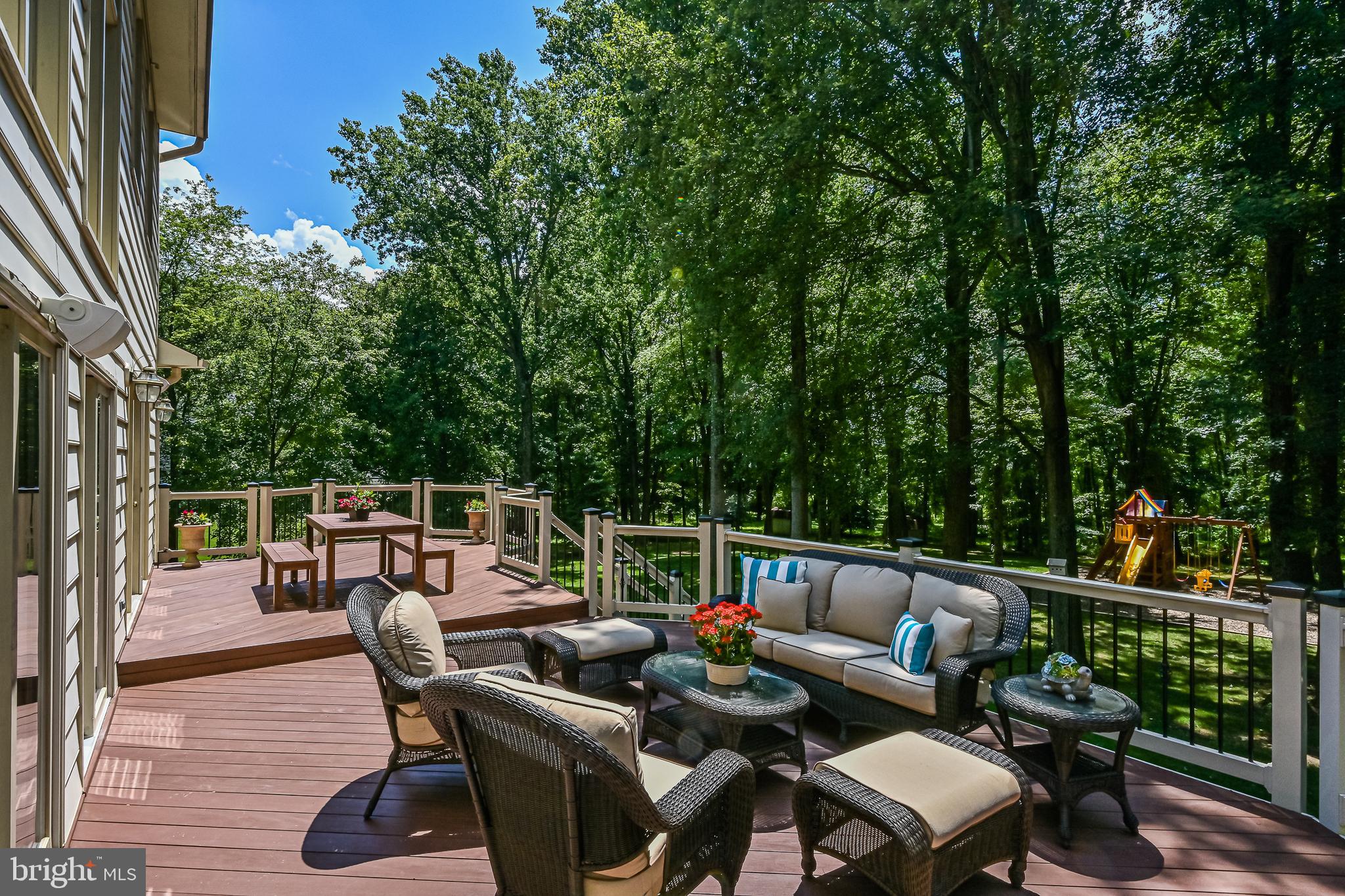 10313 Forest Maple Road Vienna, VA 22182 - Photo 50 of 59 Deck