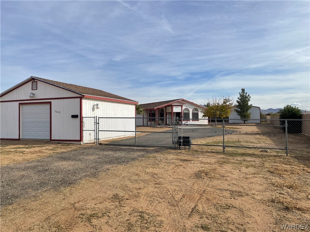3620 Colorado Road Golden Valley, AZ 86413 - Photo 1 of 58 Gallery Image 1