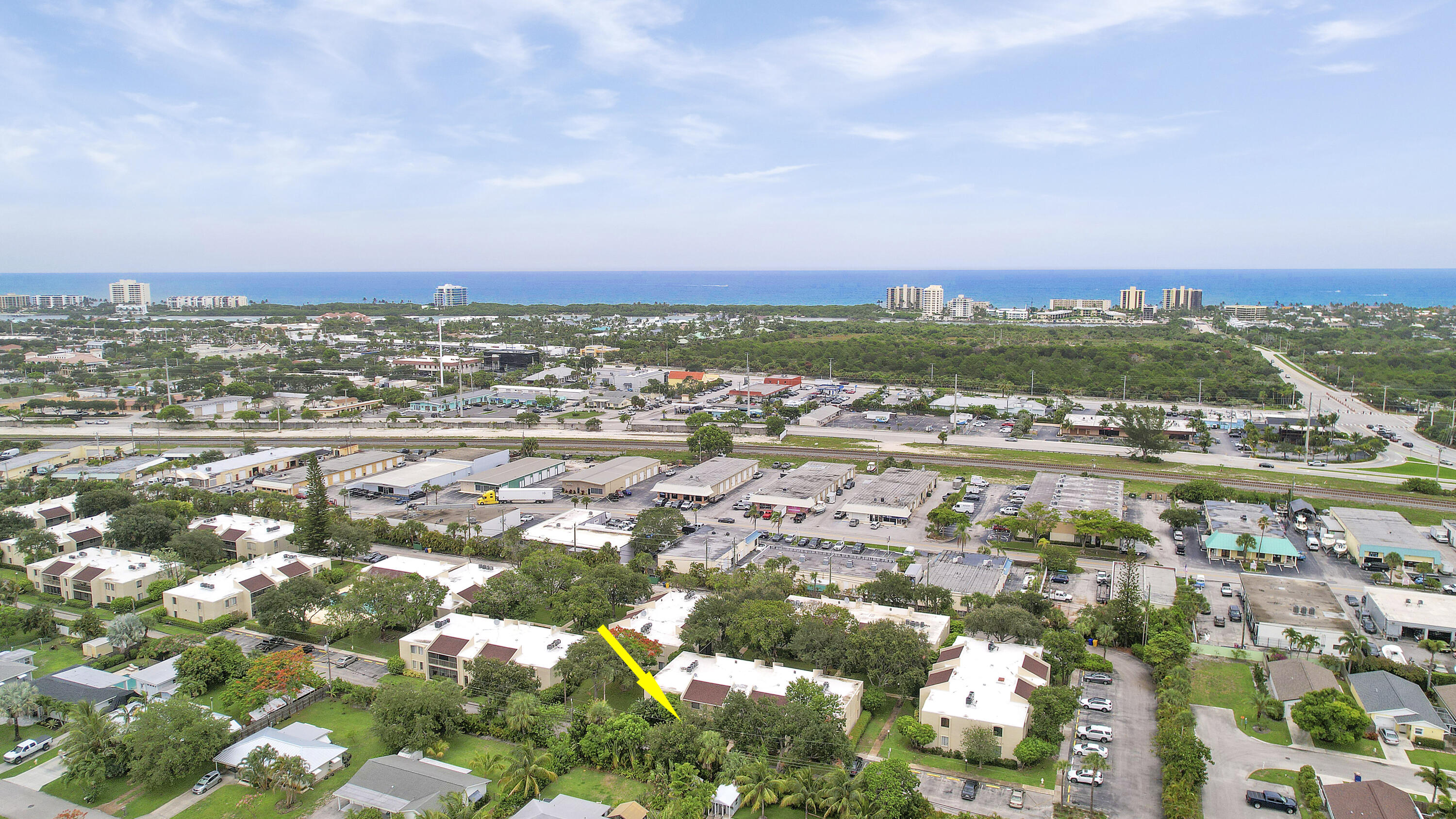 150 Pineview Road, Unit K4 Jupiter, FL 33469 - Photo 2 of 14 150 Pineview drone