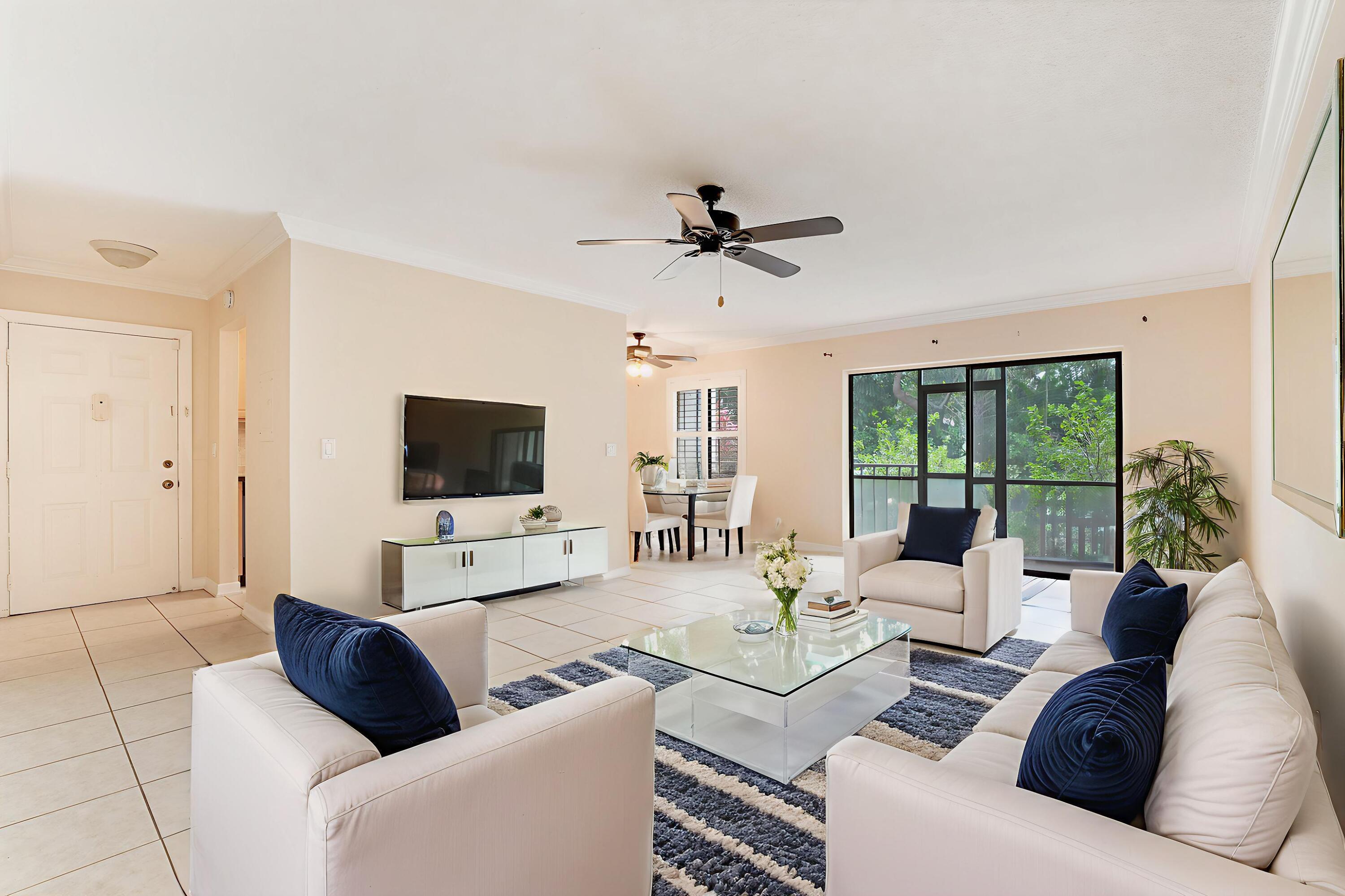 150 Pineview Road, Unit K4 Jupiter, FL 33469 - Photo 6 of 14 150-Pineview-greatroom-2 - Virtual Livin
