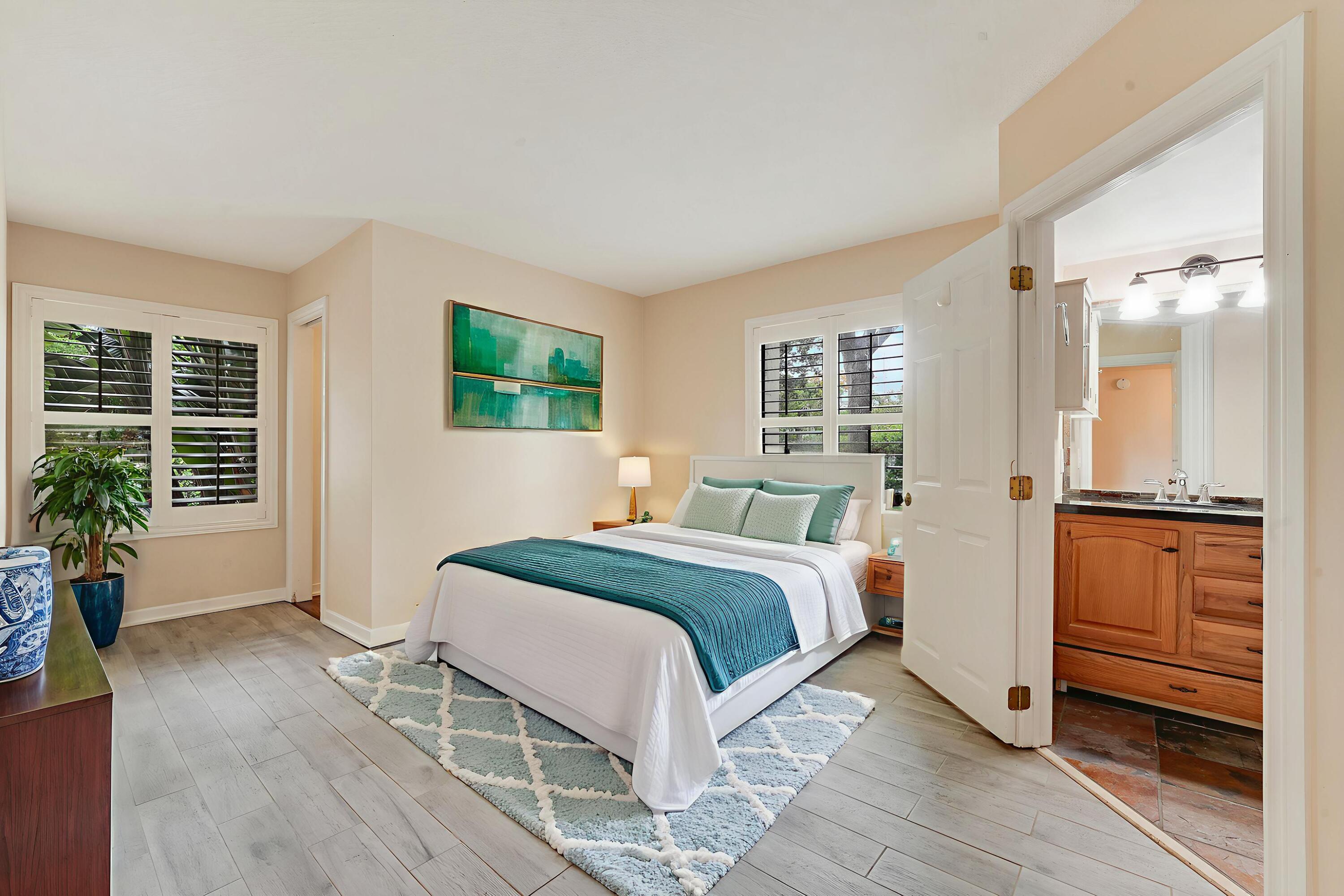 150 Pineview Road, Unit K4 Jupiter, FL 33469 - Photo 10 of 14 150-Pineview-Primary-BR - Virtual Bedroo