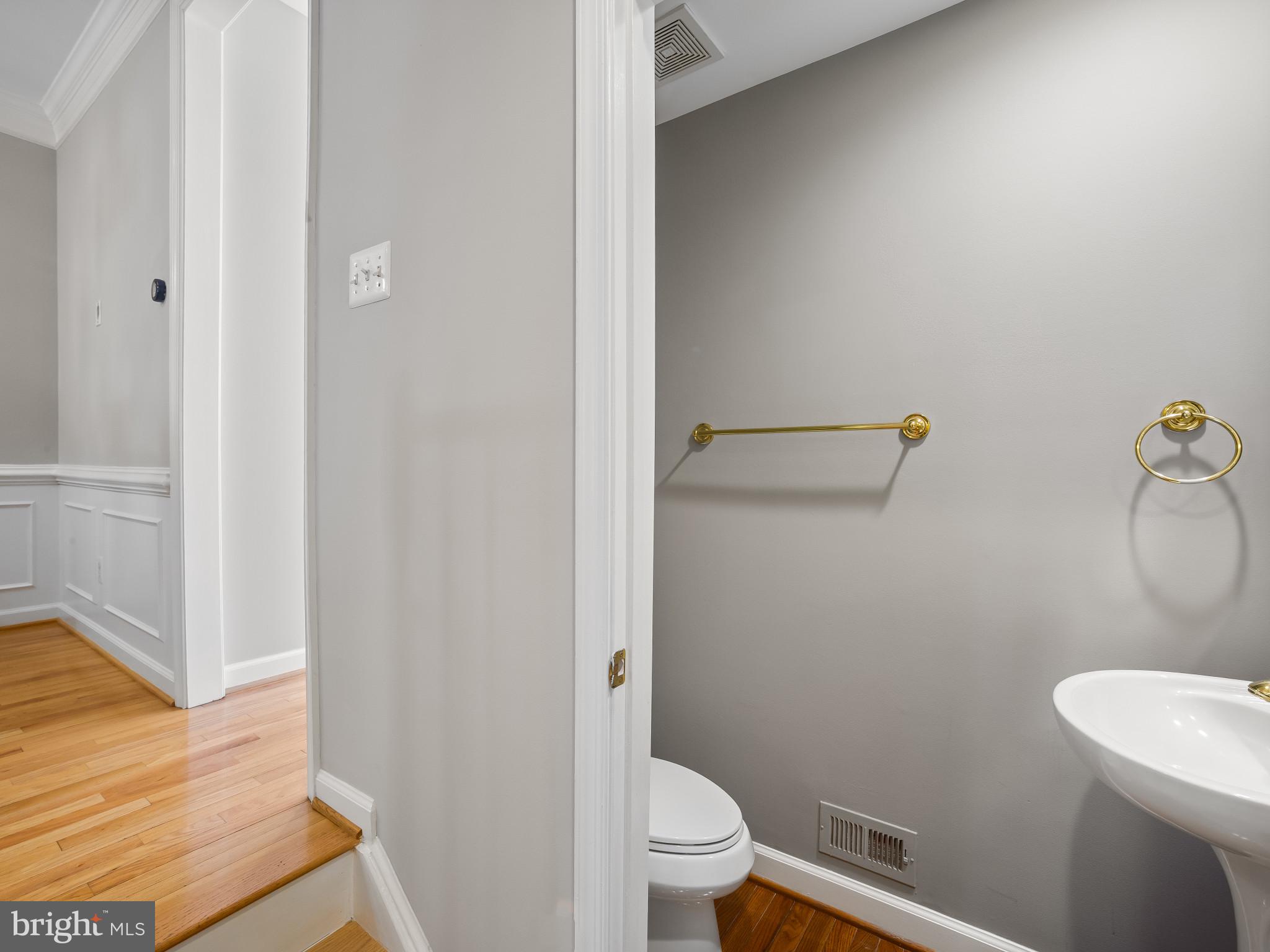 8511 Cameron Street Silver Spring, MD 20910 - Photo 8 of 39 Main Level Powder Room