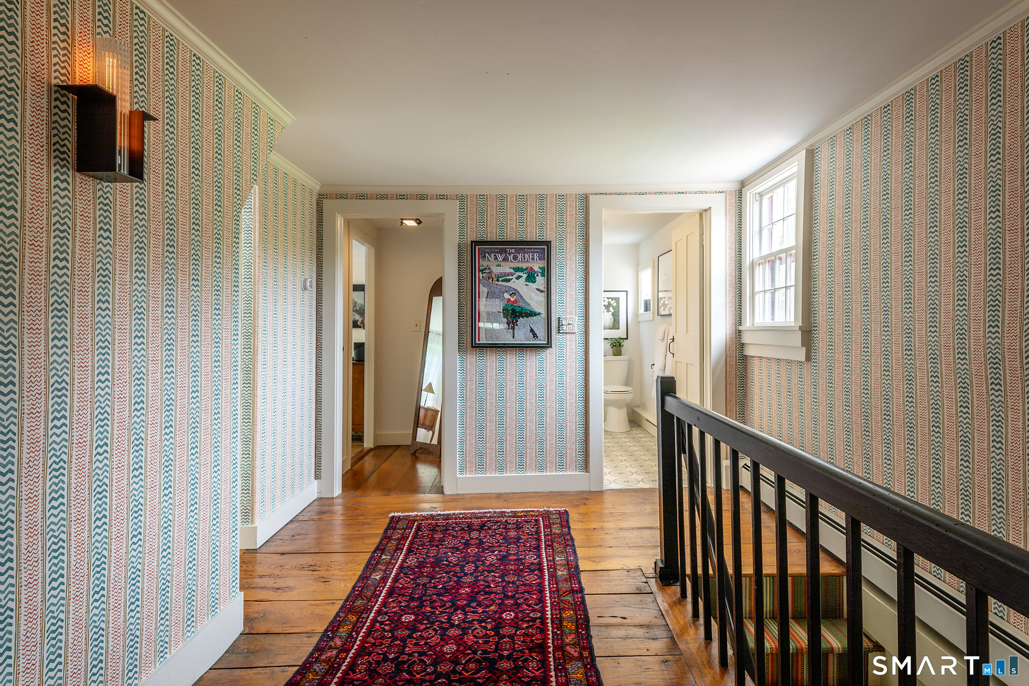 253 Bacon Pond Road Woodbury, CT 06798 - Photo 17 of 35 Spacious landing.