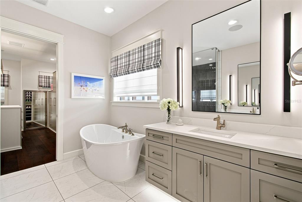 3103 West Hawthorne Road Tampa, FL 33611 - Photo 33 of 60 Gallery Image 33