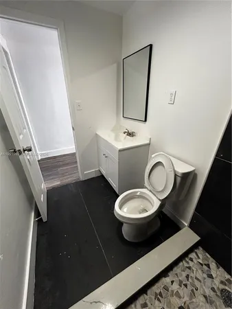 $1,750 | 12455 Southwest 185th Terrace, Unit 2, Miami, FL 33177