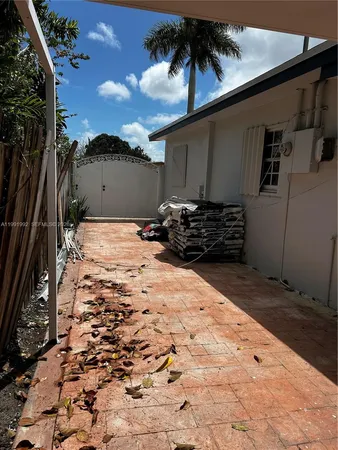$1,750 | 12455 Southwest 185th Terrace, Unit 2, Miami, FL 33177