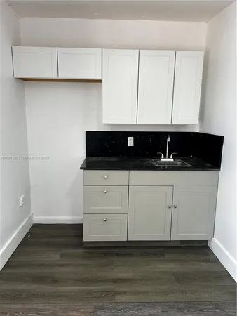 $1,750 | 12455 Southwest 185th Terrace, Unit 2, Miami, FL 33177