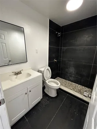 $1,750 | 12455 Southwest 185th Terrace, Unit 2, Miami, FL 33177