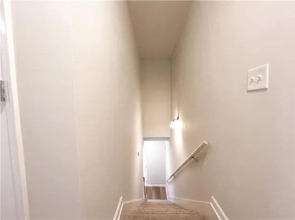 $220,000 | 825 Commerce Boulevard, Riverdale, GA 30296