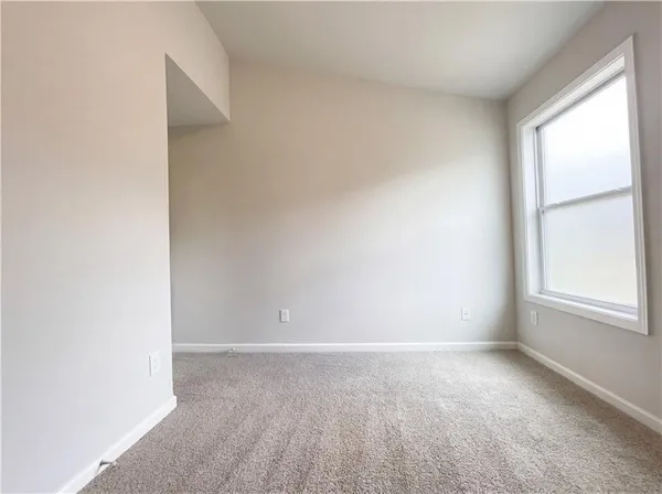 $220,000 | 825 Commerce Boulevard, Riverdale, GA 30296