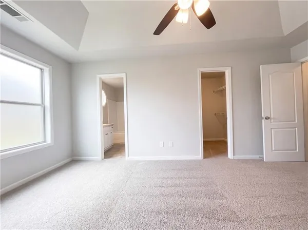 $220,000 | 825 Commerce Boulevard, Riverdale, GA 30296