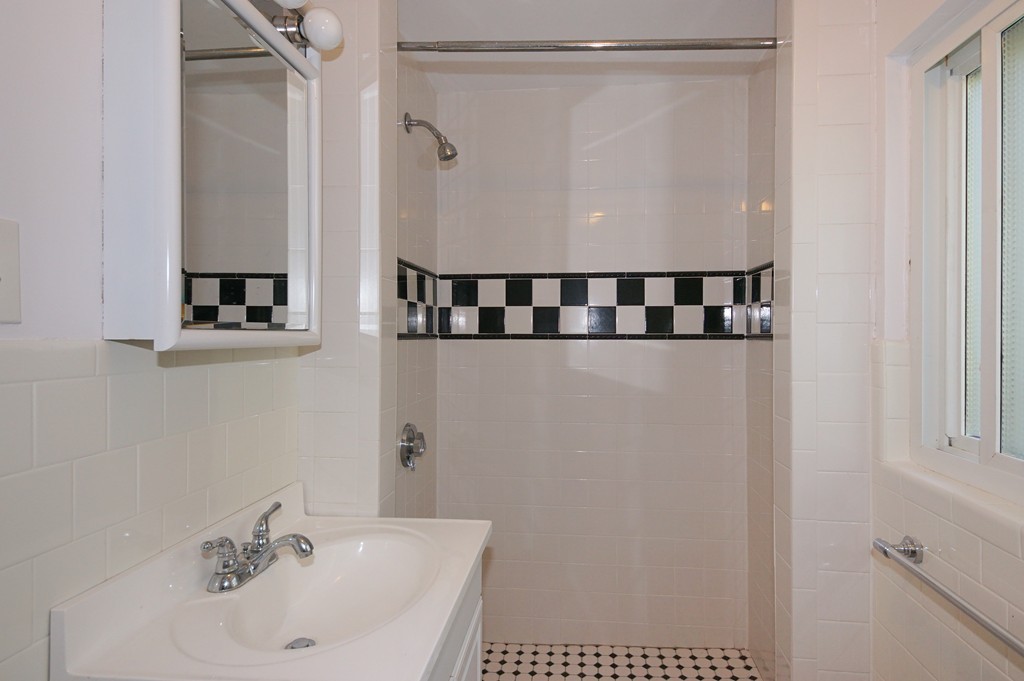361 Dutton Road Sudbury, MA 01776 - Photo 20 of 27 Gallery Image 20