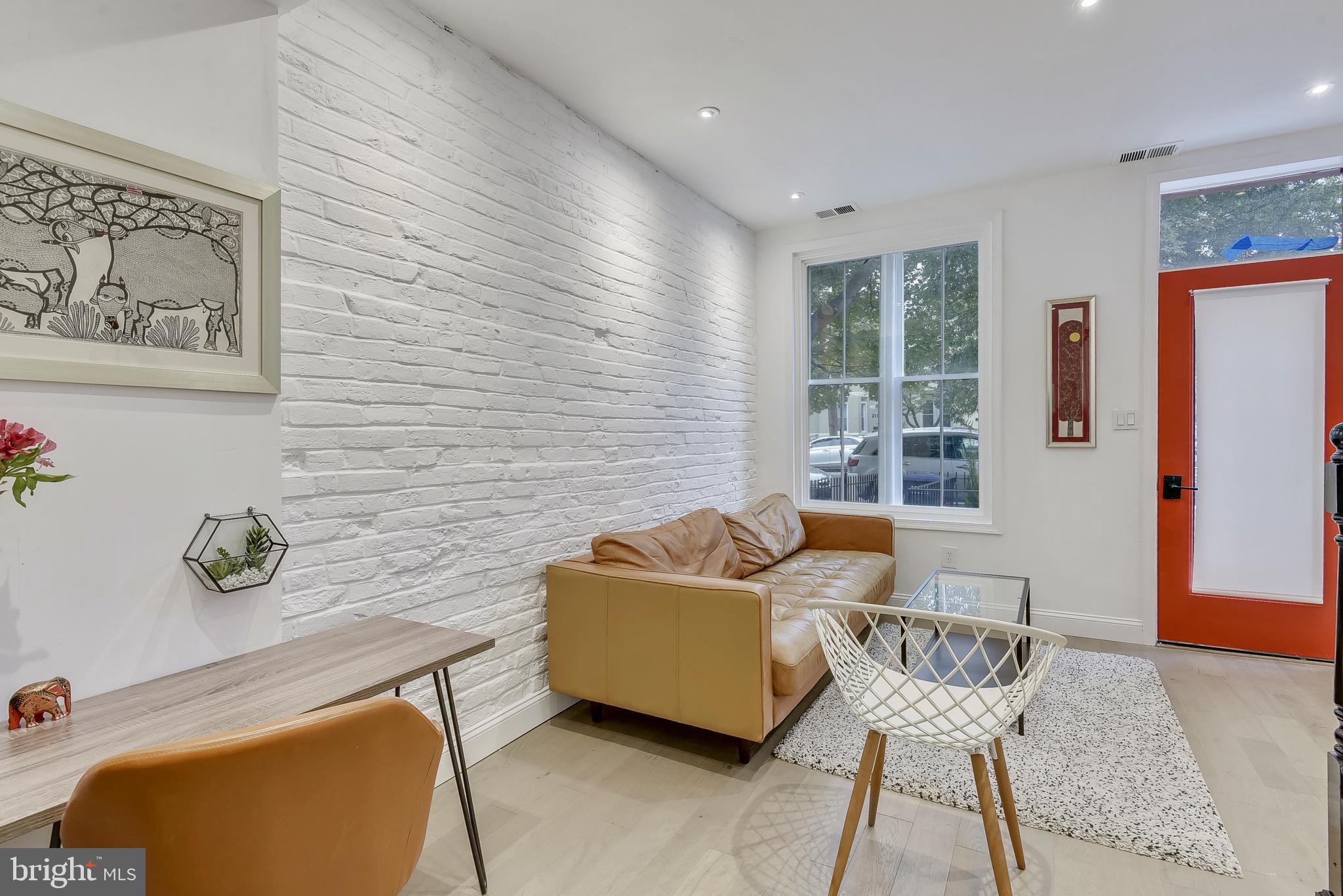 202 F Street Northeast Washington, DC 20002 - Photo 4 of 31 Gallery Image 4