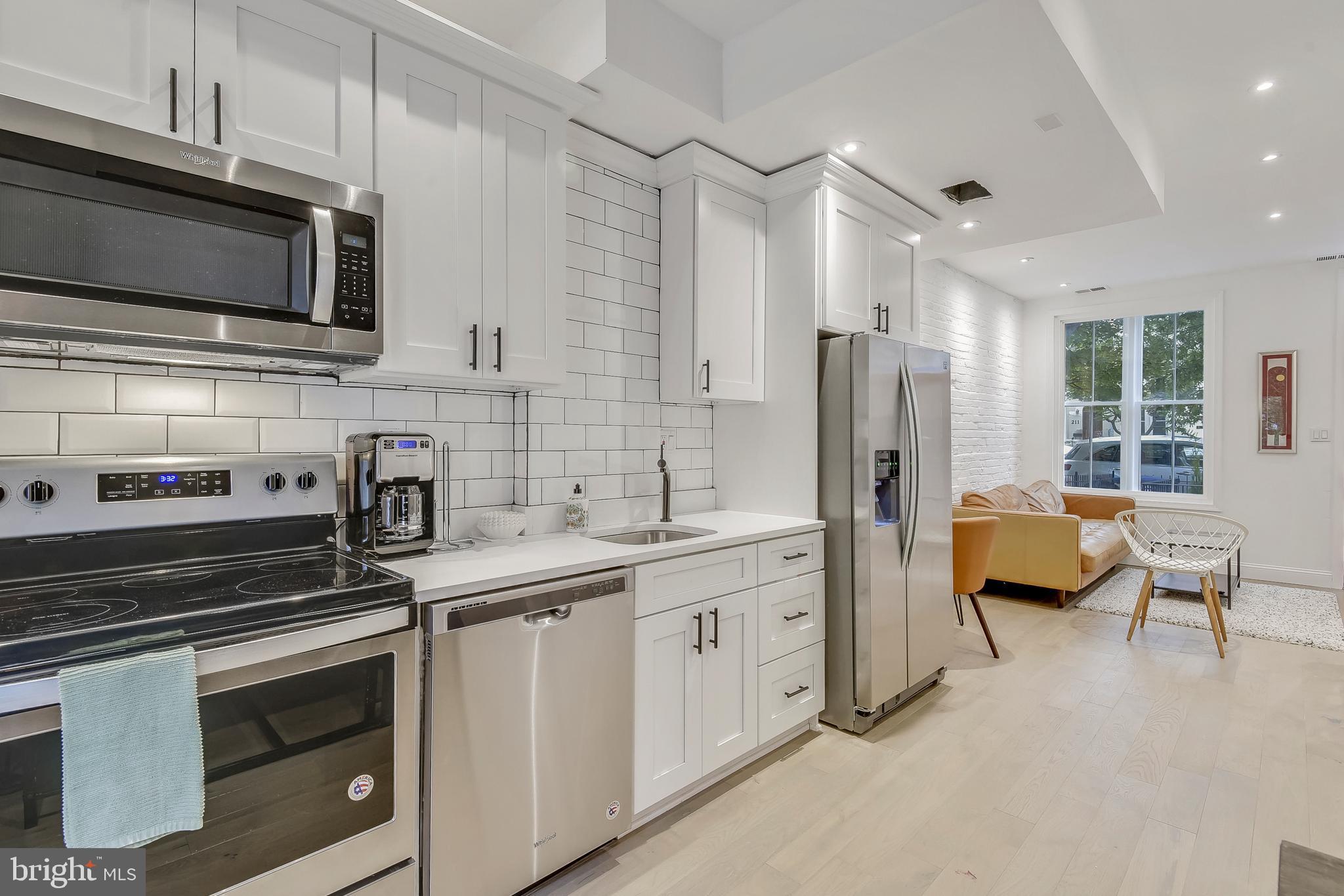 202 F Street Northeast Washington, DC 20002 - Photo 8 of 31 Gallery Image 8