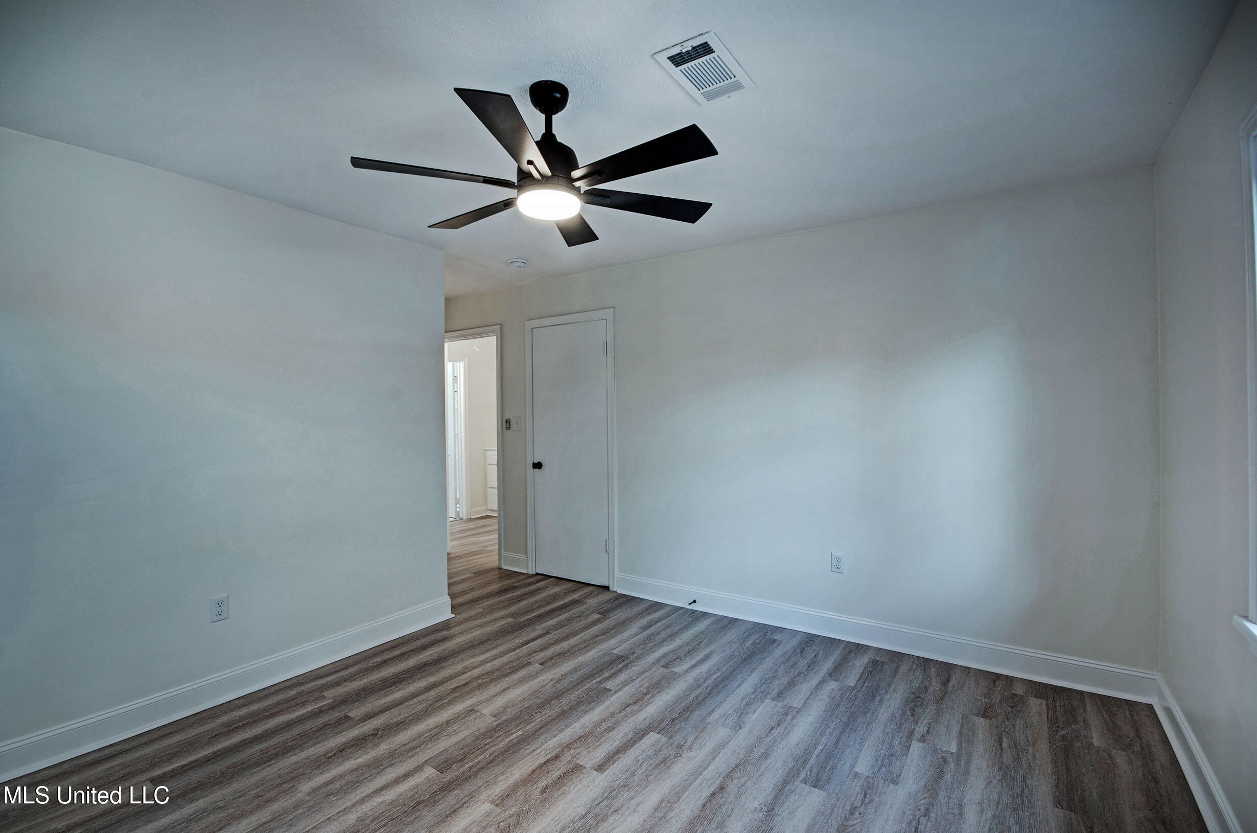 4313 Ridgewood Road Jackson, MS 39211 - Photo 16 of 26 IMGP6495_6_7