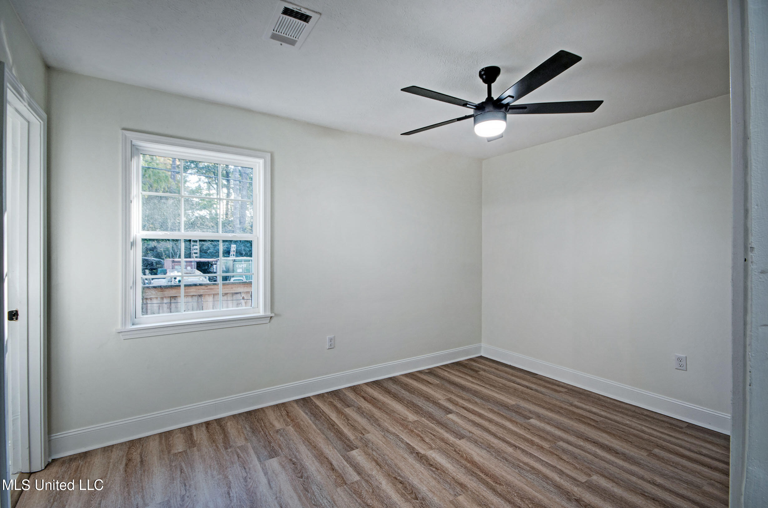 4313 Ridgewood Road Jackson, MS 39211 - Photo 17 of 26 IMGP6498_499_500