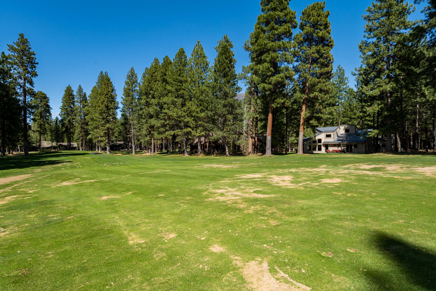 13303 Betony Black Butte Ranch, OR 97759 - Photo 36 of 42 3rd tee box from backyard