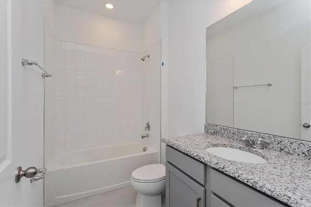 $363,714 | 2965 Supermarine Road, Tavares, FL 32778