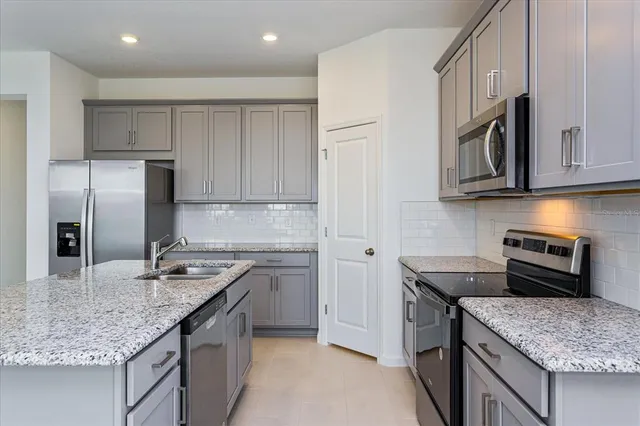 $363,714 | 2965 Supermarine Road, Tavares, FL 32778