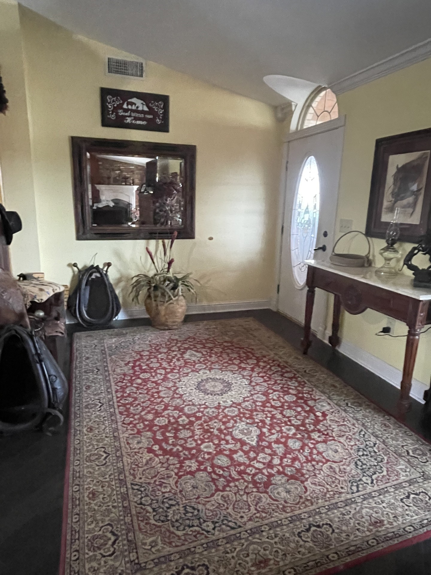 511 County Road 161 Long Branch, TX 75669 - Photo 24 of 32 a living room with furniture