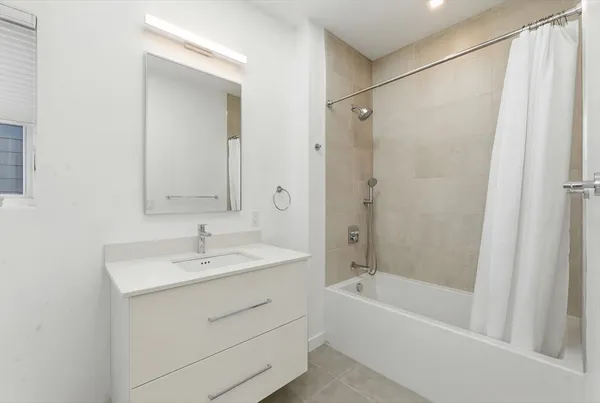 $8,000 | 6 Richardson Street, Unit 6, Cambridge, MA 02139