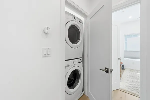 $8,000 | 6 Richardson Street, Unit 6, Cambridge, MA 02139