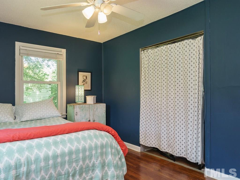 2315 Kennington Road Raleigh, NC 27610 - Photo 14 of 25