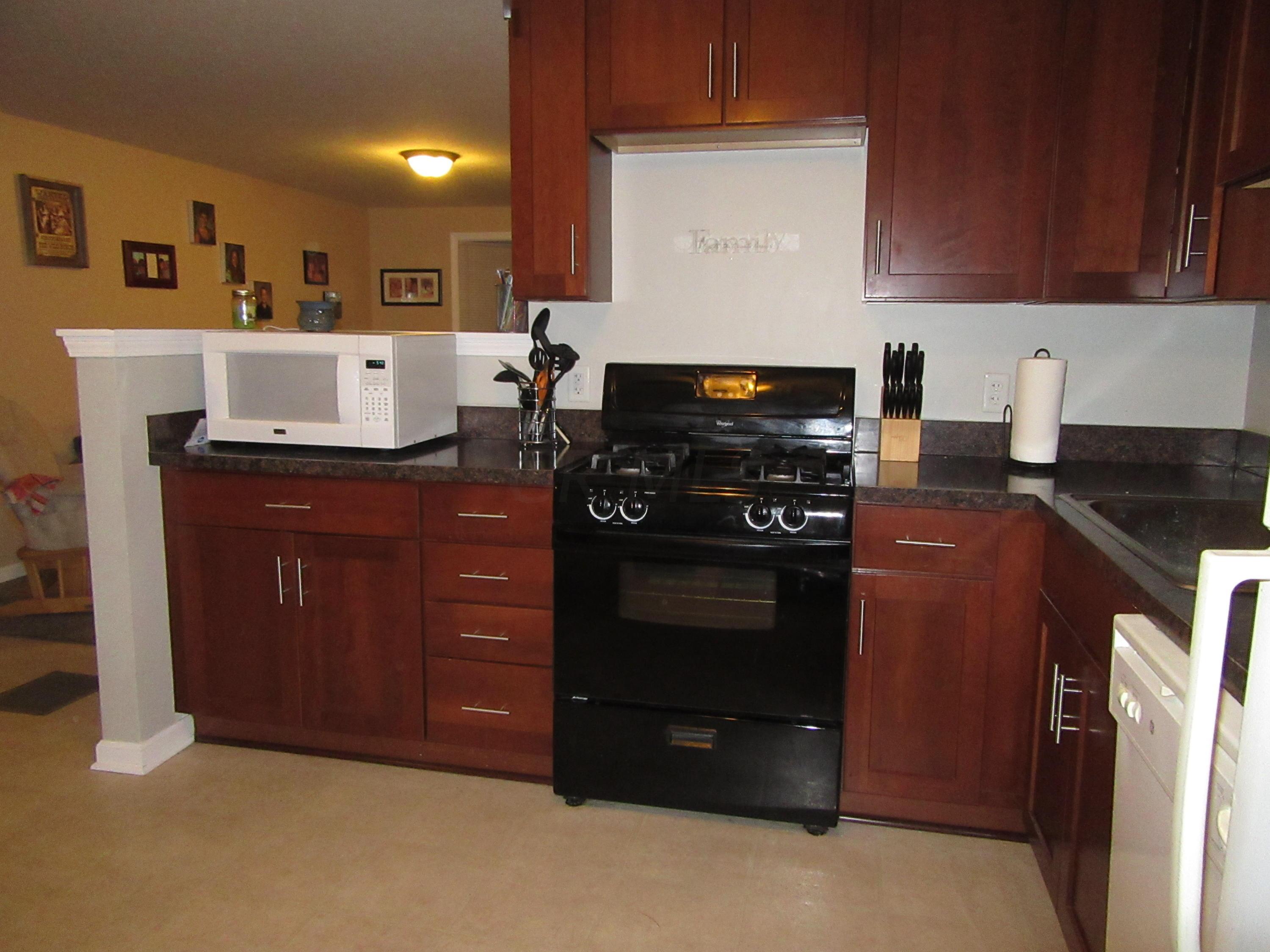 521 North Stygler Road Columbus, OH 43230 - Photo 3 of 17 Gallery Image 3