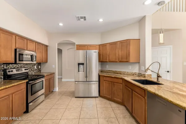 $4,675 | 10625 East Knowles Avenue, Mesa, AZ 85209