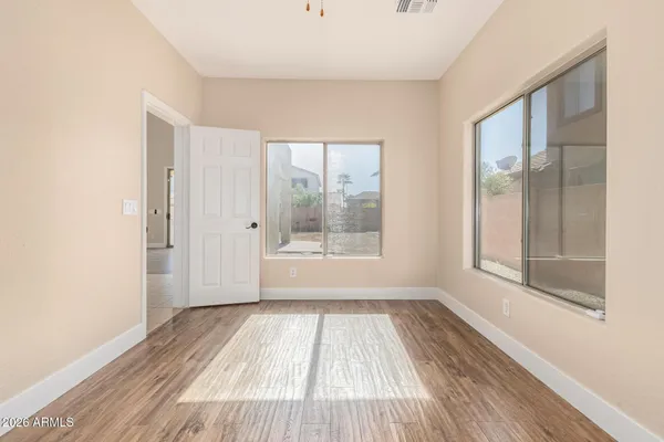 $4,775 | 10625 East Knowles Avenue, Mesa, AZ 85209