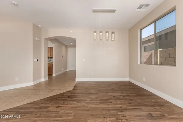 $4,675 | 10625 East Knowles Avenue, Mesa, AZ 85209