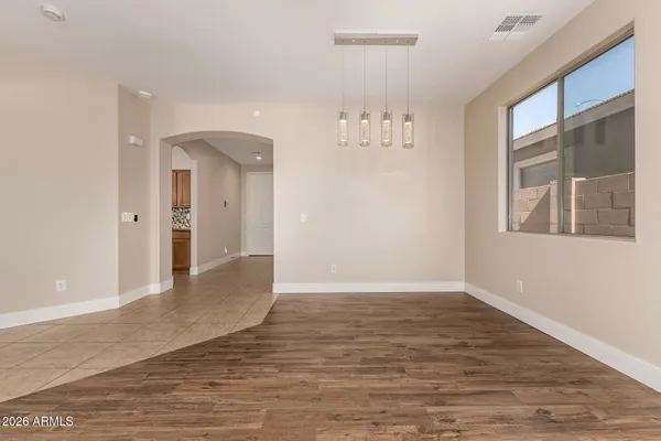 $4,700 | 10625 East Knowles Avenue, Mesa, AZ 85209