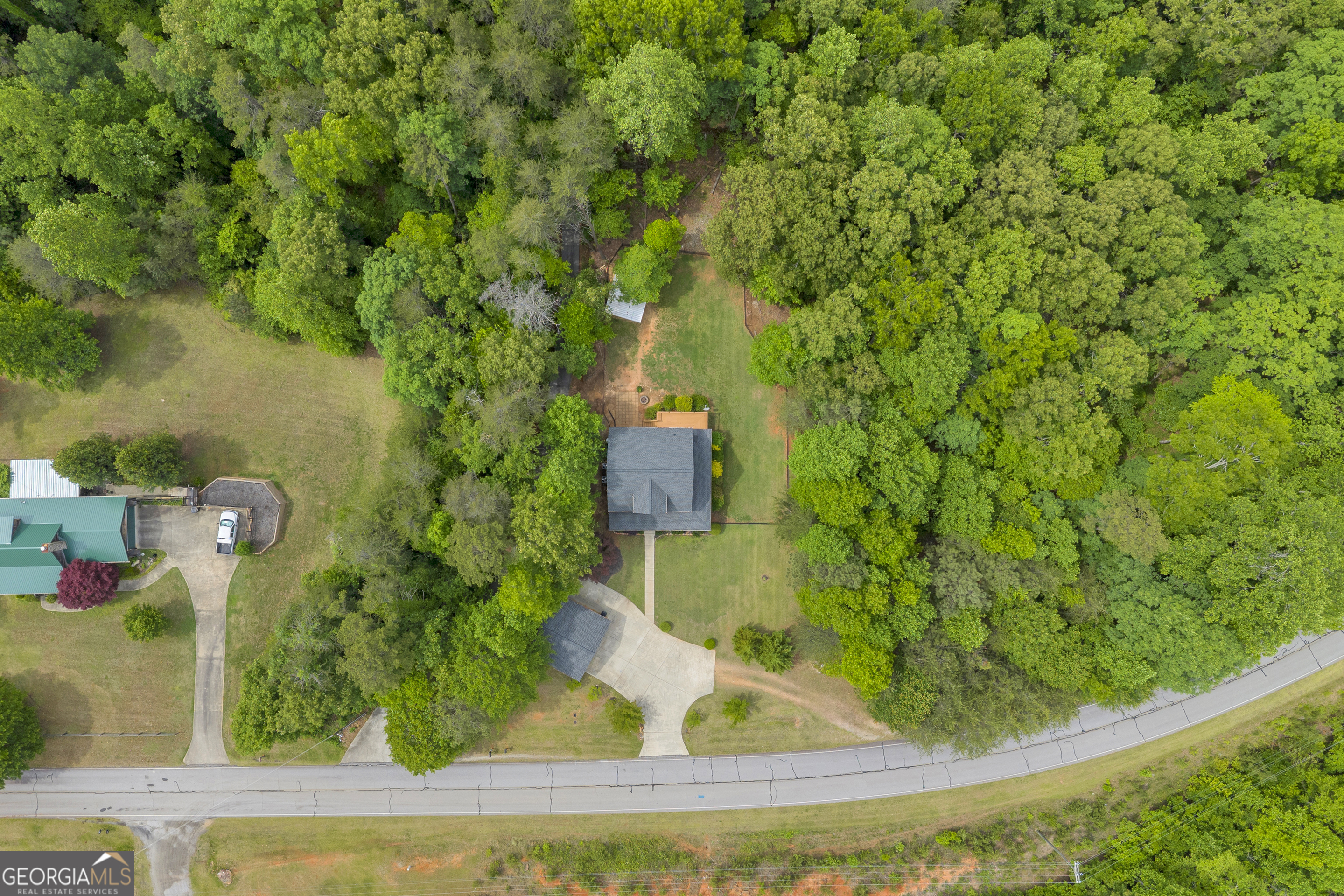 946 Riverdale Road Toccoa, GA 30577 - Photo 4 of 63