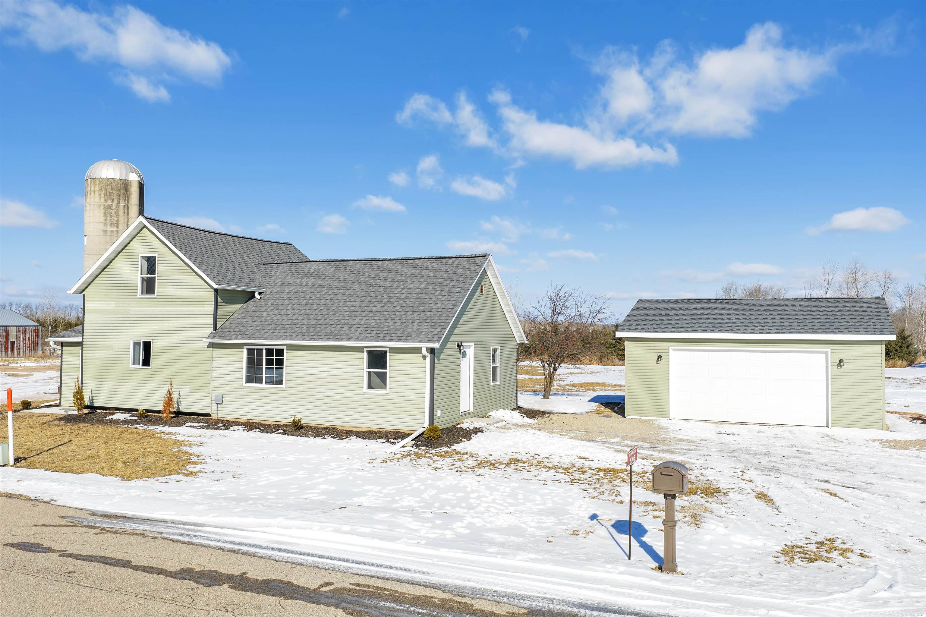 6208 Kriescher Road Lena, WI 54139 - Photo 21 of 25