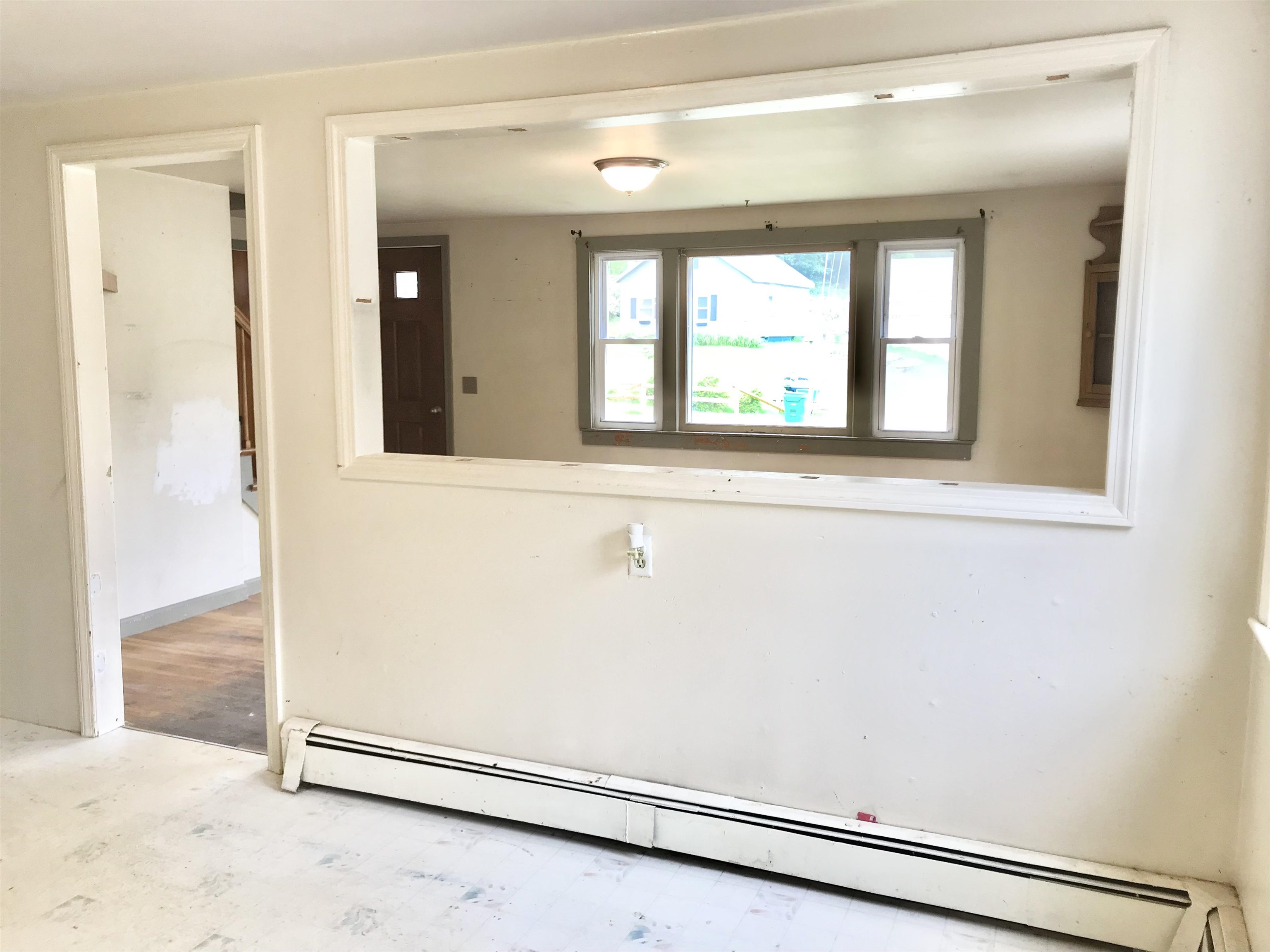 30 Oak Street Rochester, NH 03839 - Photo 7 of 22