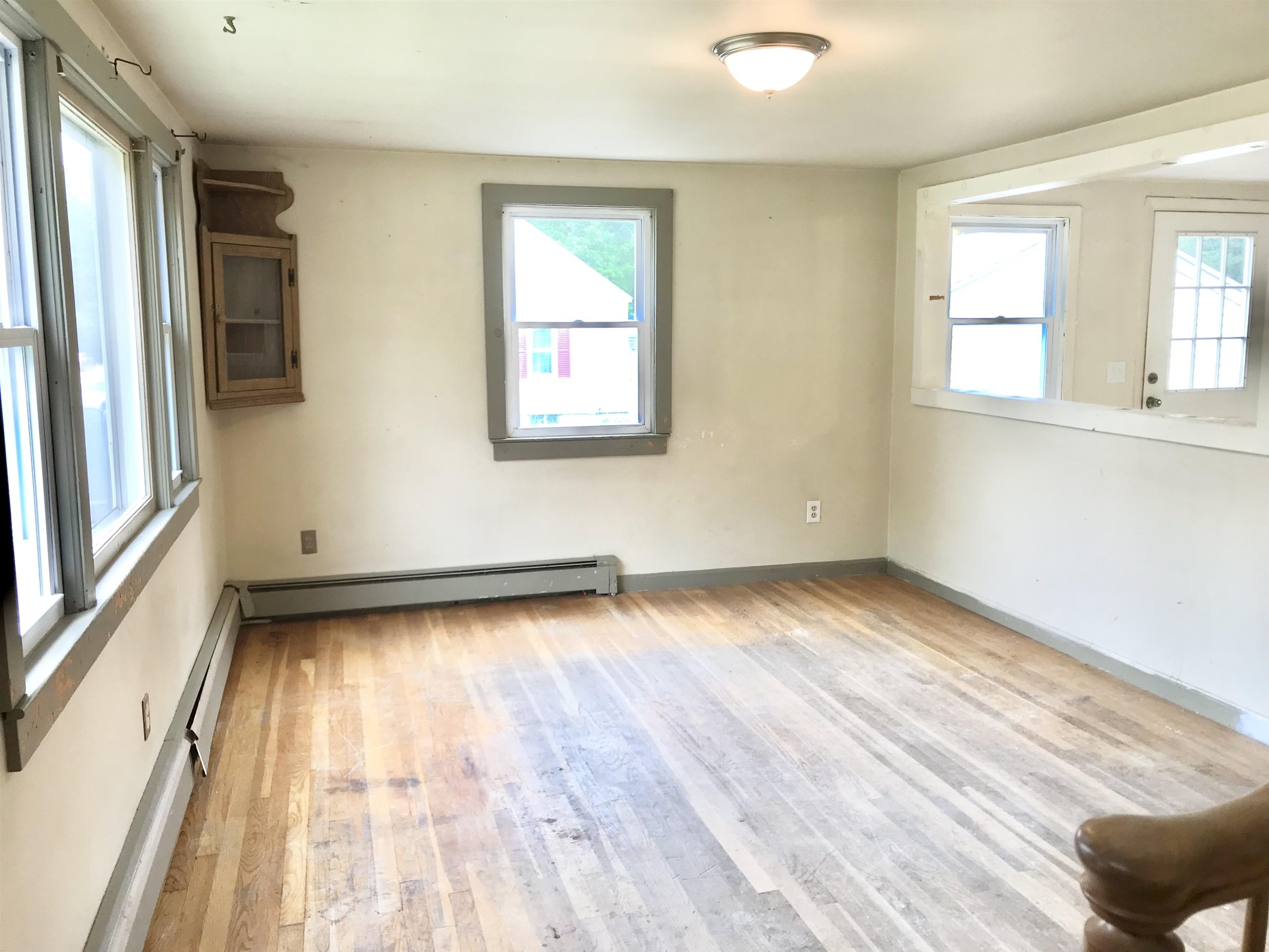 30 Oak Street Rochester, NH 03839 - Photo 8 of 22