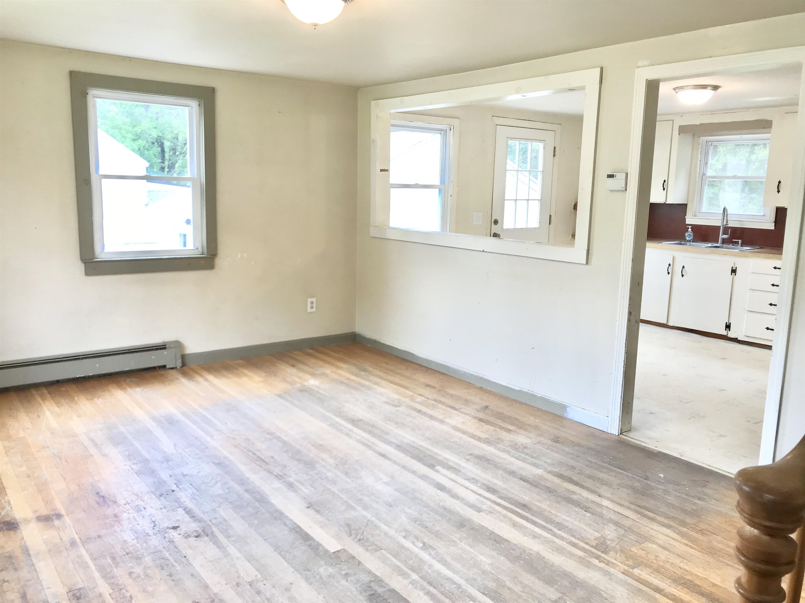 30 Oak Street Rochester, NH 03839 - Photo 9 of 22