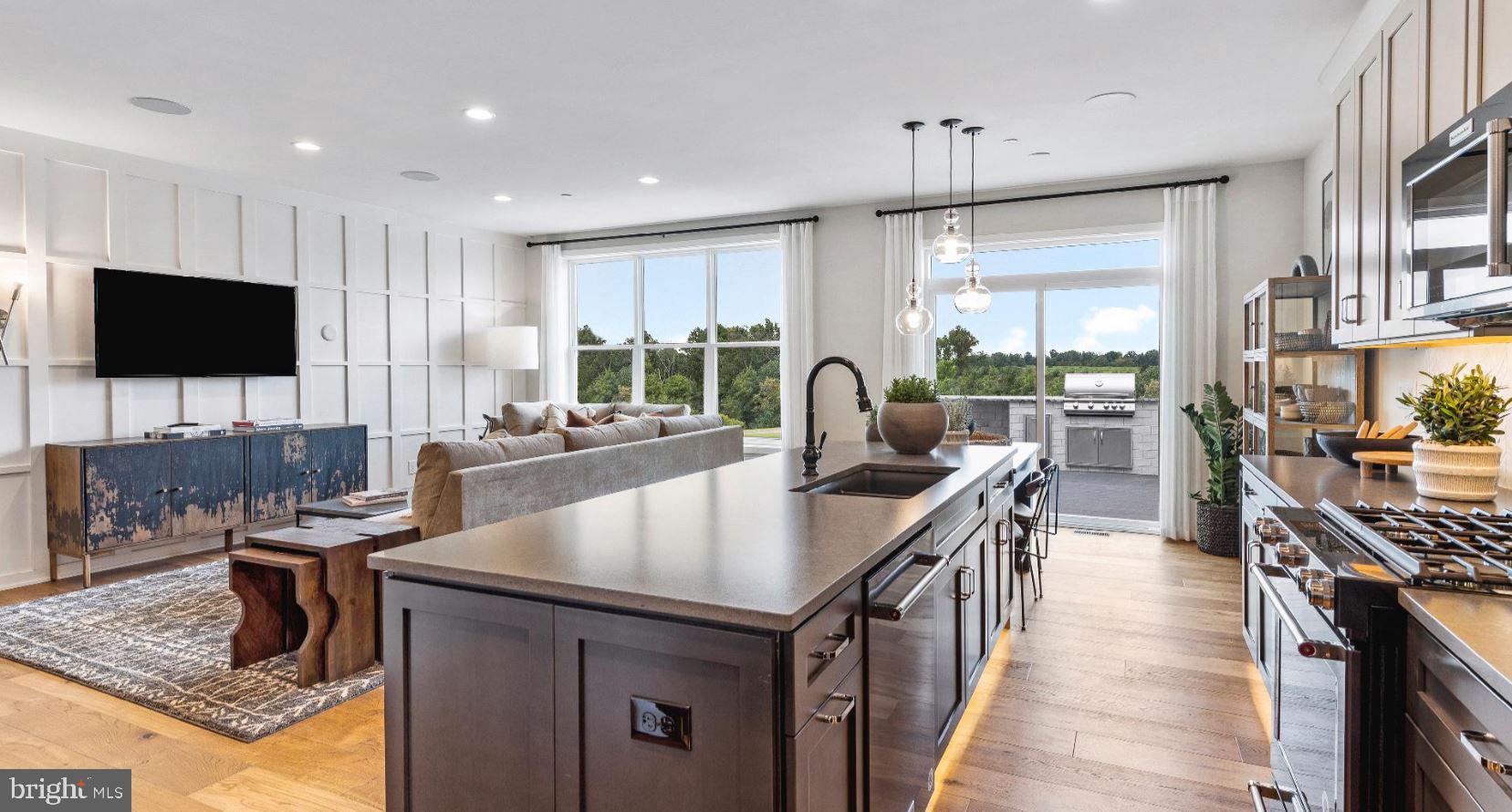 15 Tamarack Circle Eagleville, PA 19403 - Photo 4 of 12 Decorated Model