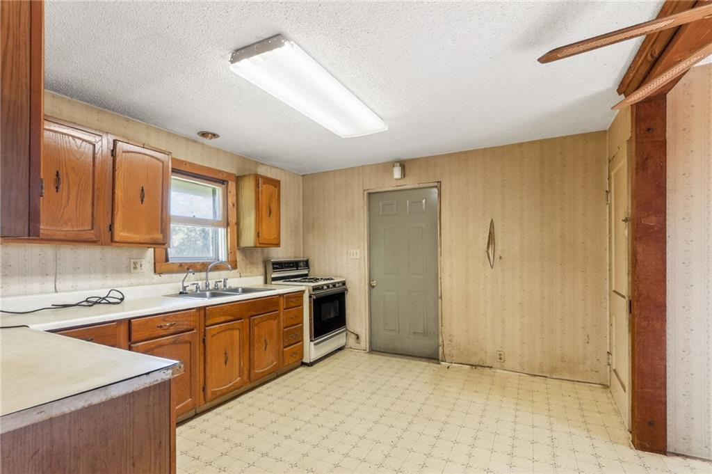 13424 Henson Road Holt, MO 64048 - Photo 26 of 46