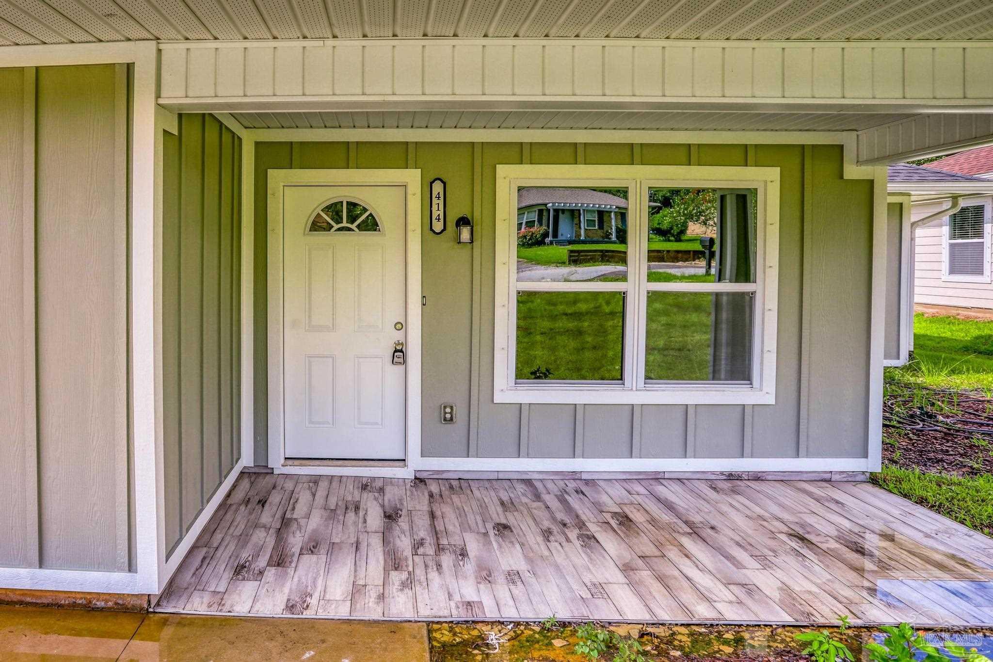 414 Ronda Street Pensacola, FL 32534 - Photo 2 of 26 Gallery Image 2