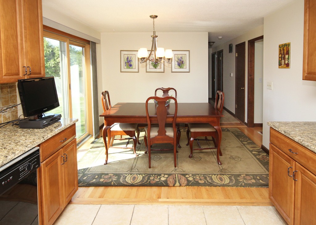 170 Basil Road Chicopee, MA 01020 - Photo 9 of 17 Gallery Image 9