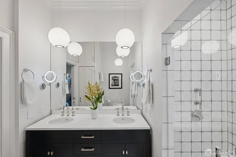 a view of a room with washer and dryer